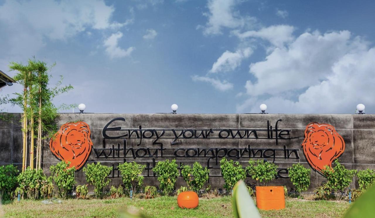 The Sun Resort Ratchaburi Exterior foto